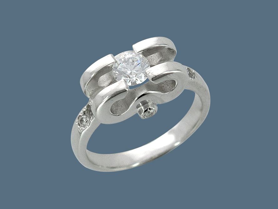 кольцо серебряное с фианитами У15К150196