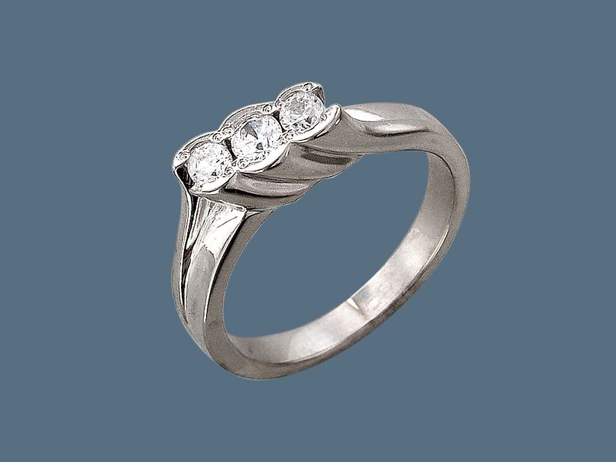 кольцо серебряное с фианитами У15К150242-1
