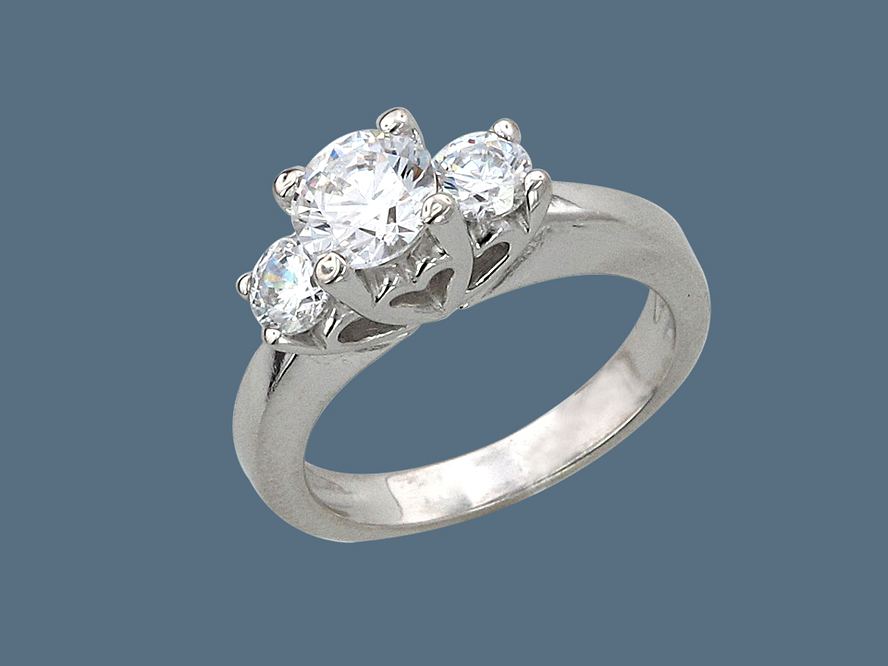 кольцо из серебра 925 пробы с фианитами У15К150302
